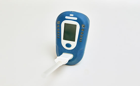 呼気一酸化炭素測定器