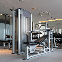 そもそも、フィットネスジムに行くのは恥ずかしい。